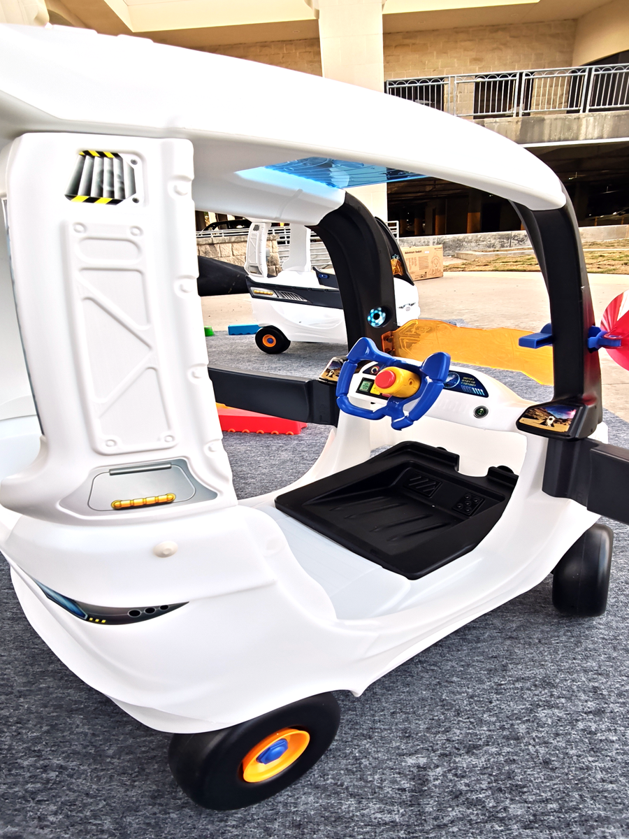 Space Explorers play area